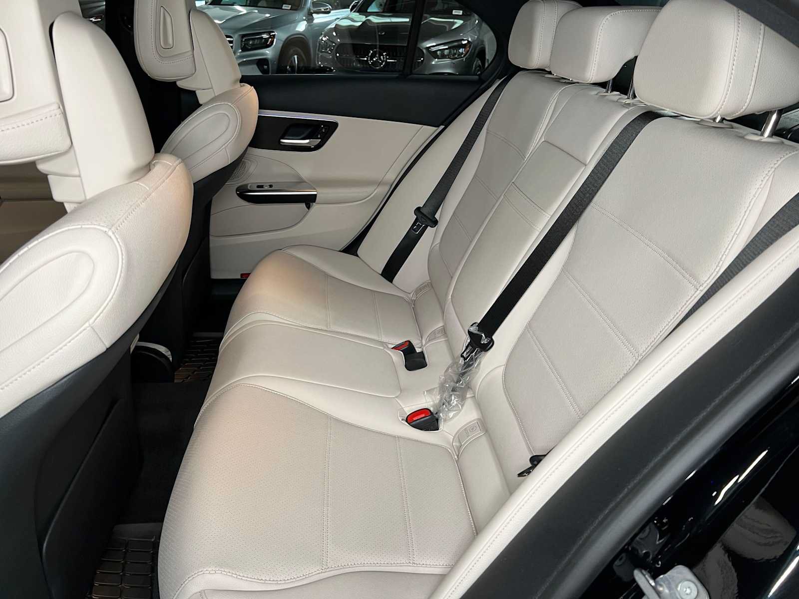 Certified 2026 Mercedes-Benz C 300 4MATIC Sedan image 20