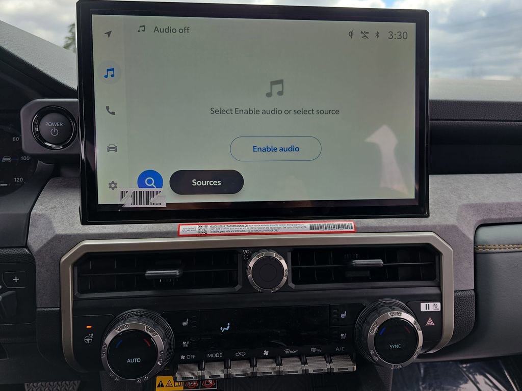 Used 2025 Toyota Tacoma Trailhunter image 22