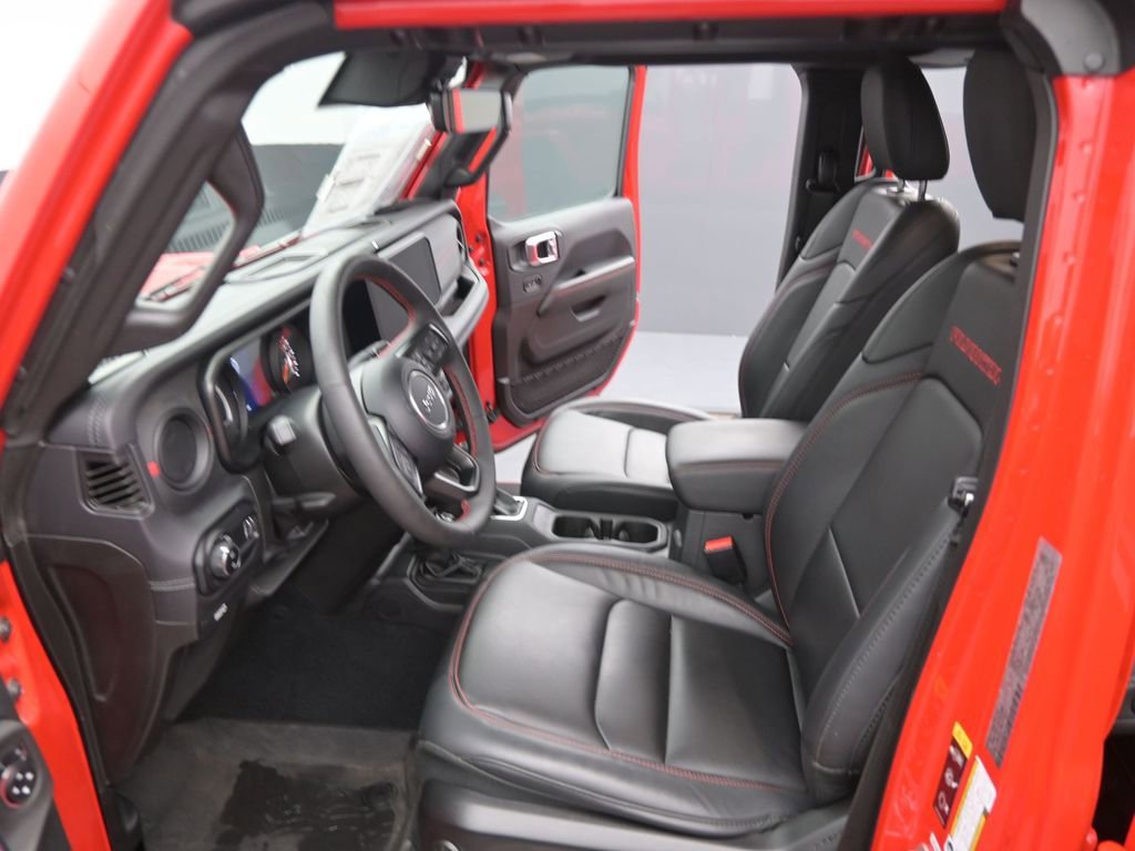 Used 2024 Jeep Gladiator Rubicon AWD/4WD image 10