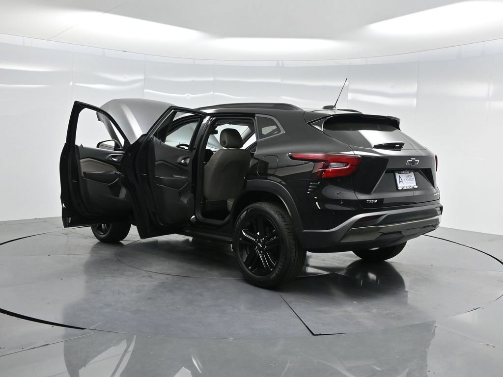 Used 2026 Chevrolet Trax ACTIV w/ Driver Confidence Package image 49