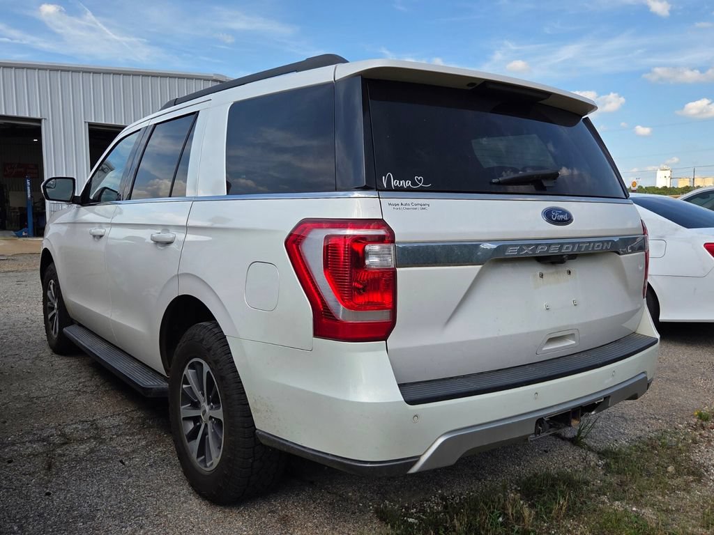 Used 2018 Ford Expedition XLT RWD image 6