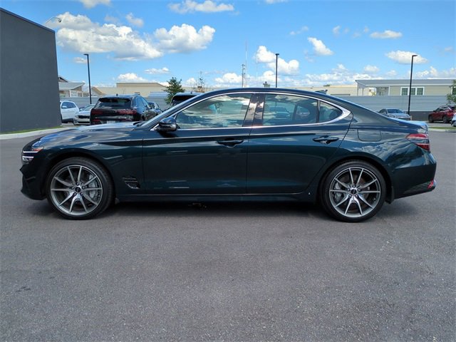 Certified 2025 Genesis G70 2.5T image 7