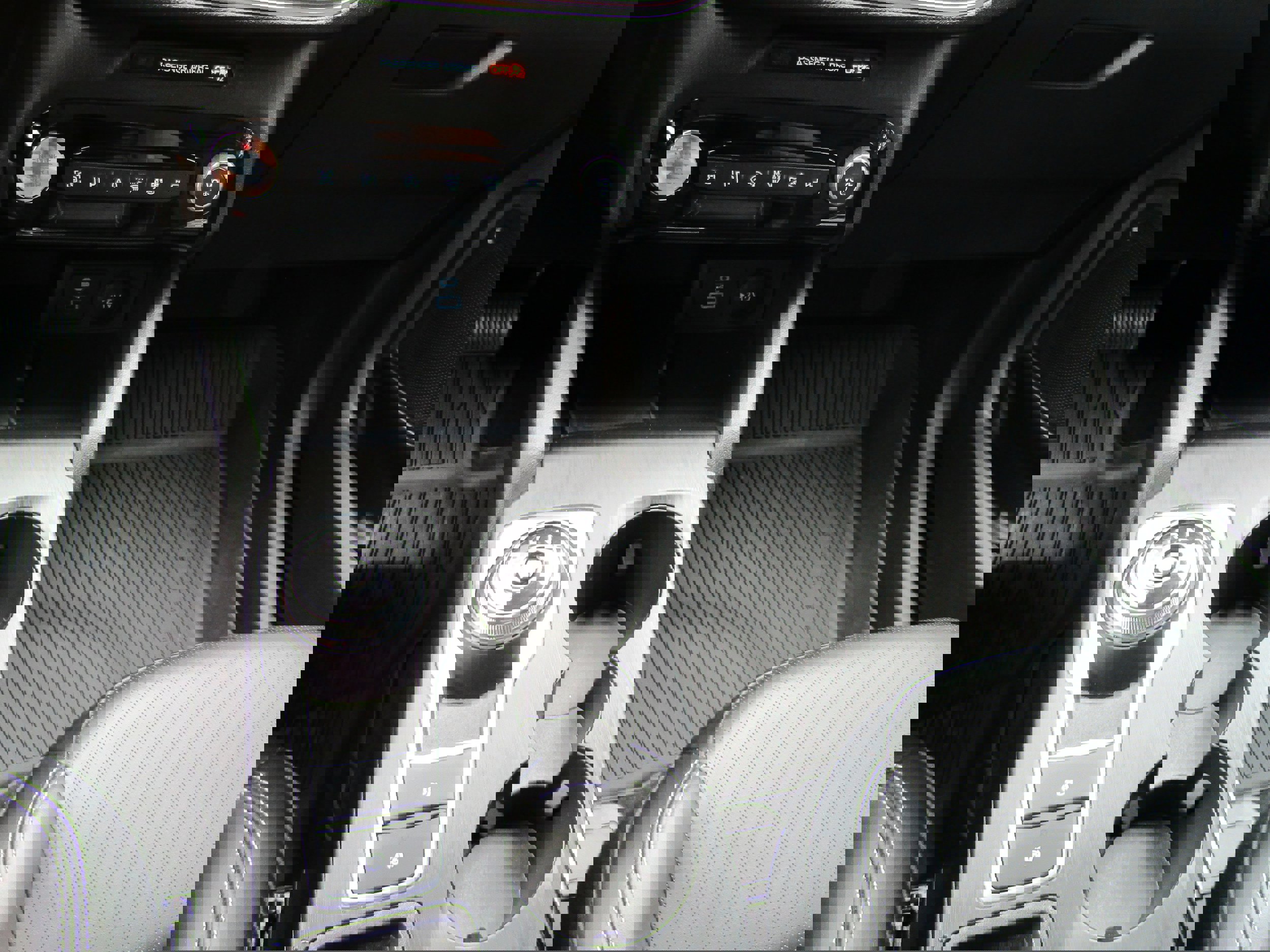 Certified 2023 Ford Escape Platinum image 32