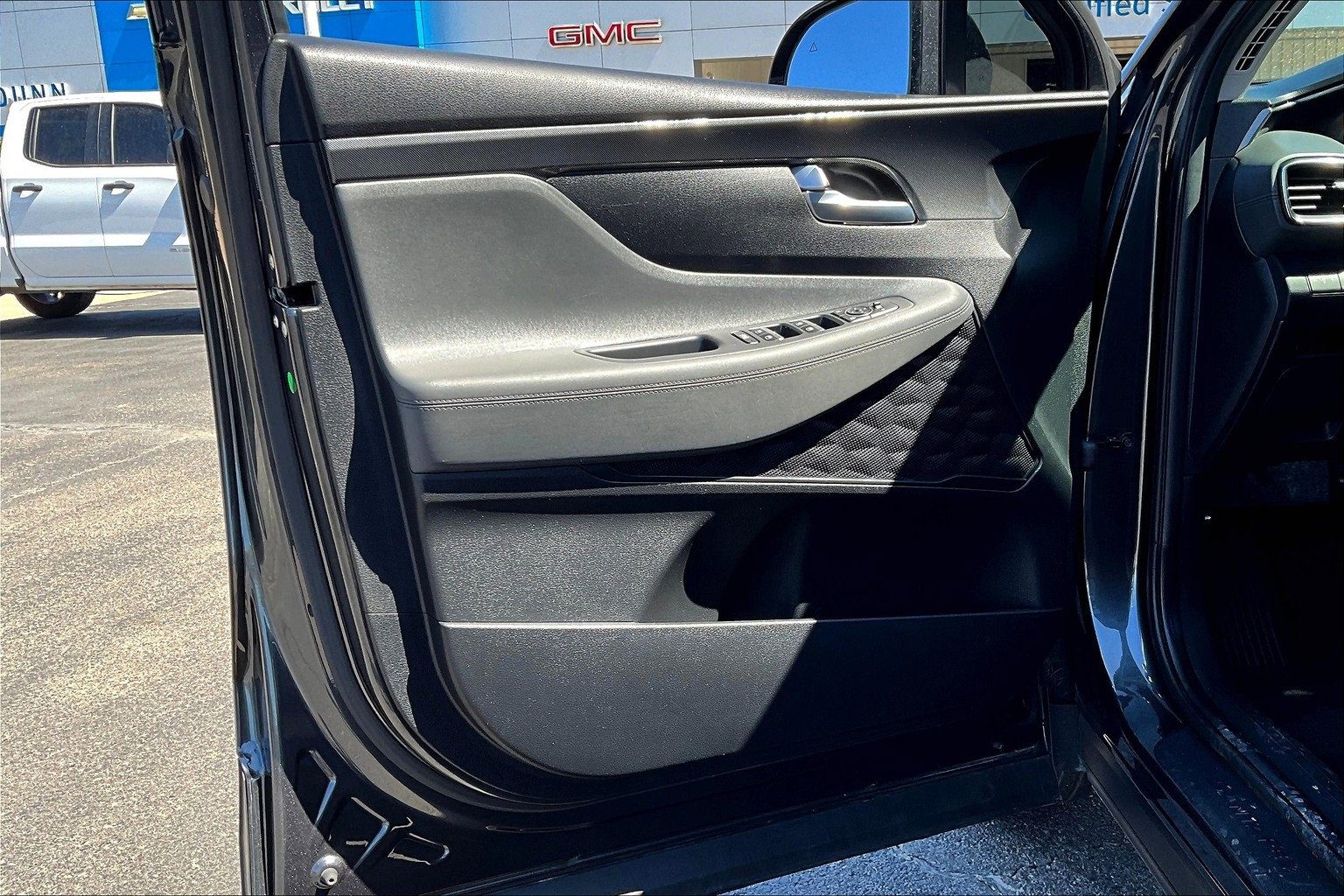 Used 2023 Hyundai Santa Fe SEL image 17