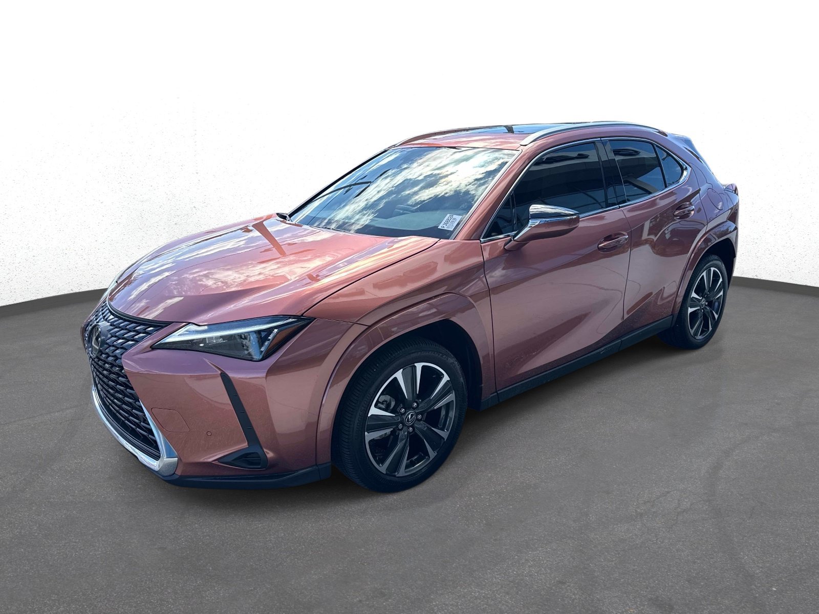 Used 2026 Lexus UX 300h FWD w/ Accessory Package (Z1) image 7
