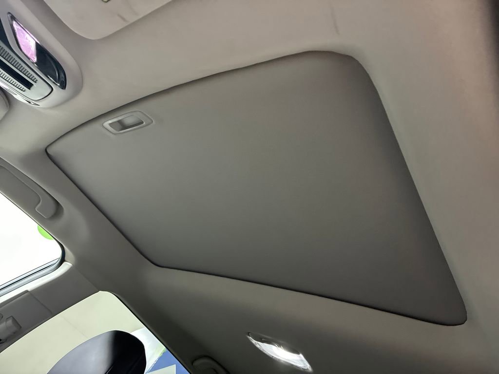 Used 2022 Subaru Outback Limited image 36