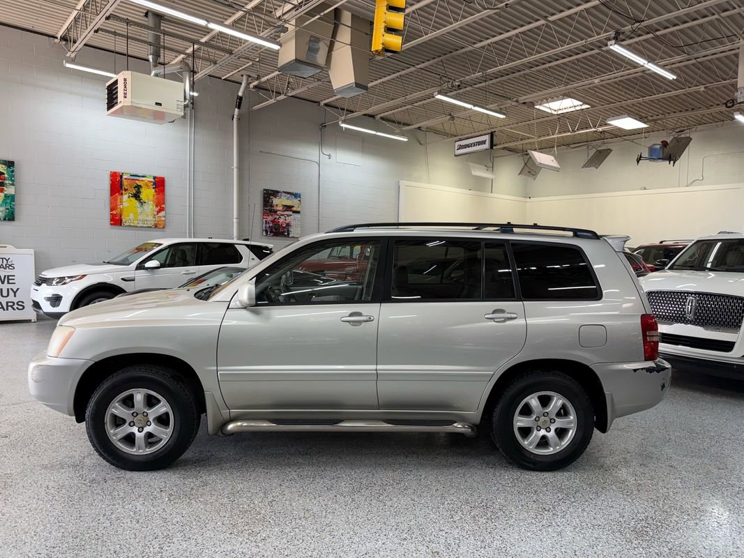 Used 2003 Toyota Highlander 4WD V6 image 2