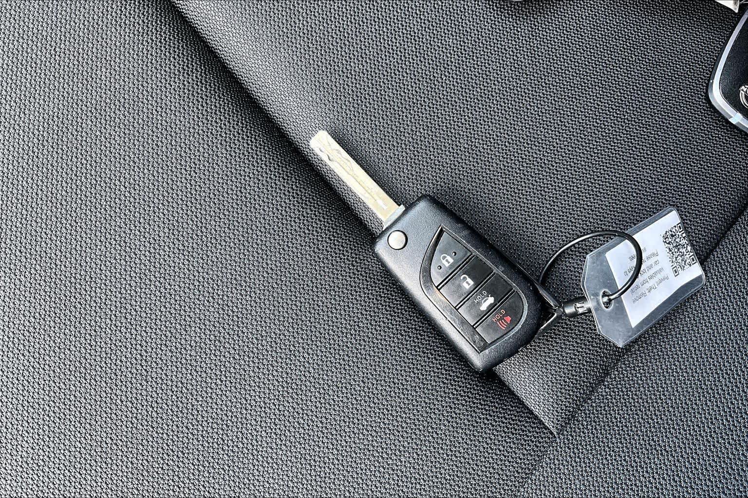 Used 2024 Toyota Corolla LE FWD image 14