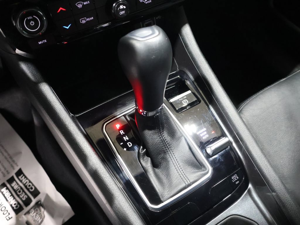 Certified 2023 Jeep Compass Latitude image 34