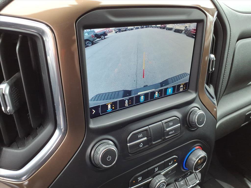 Used 2021 Chevrolet Silverado 3500 High Country image 25