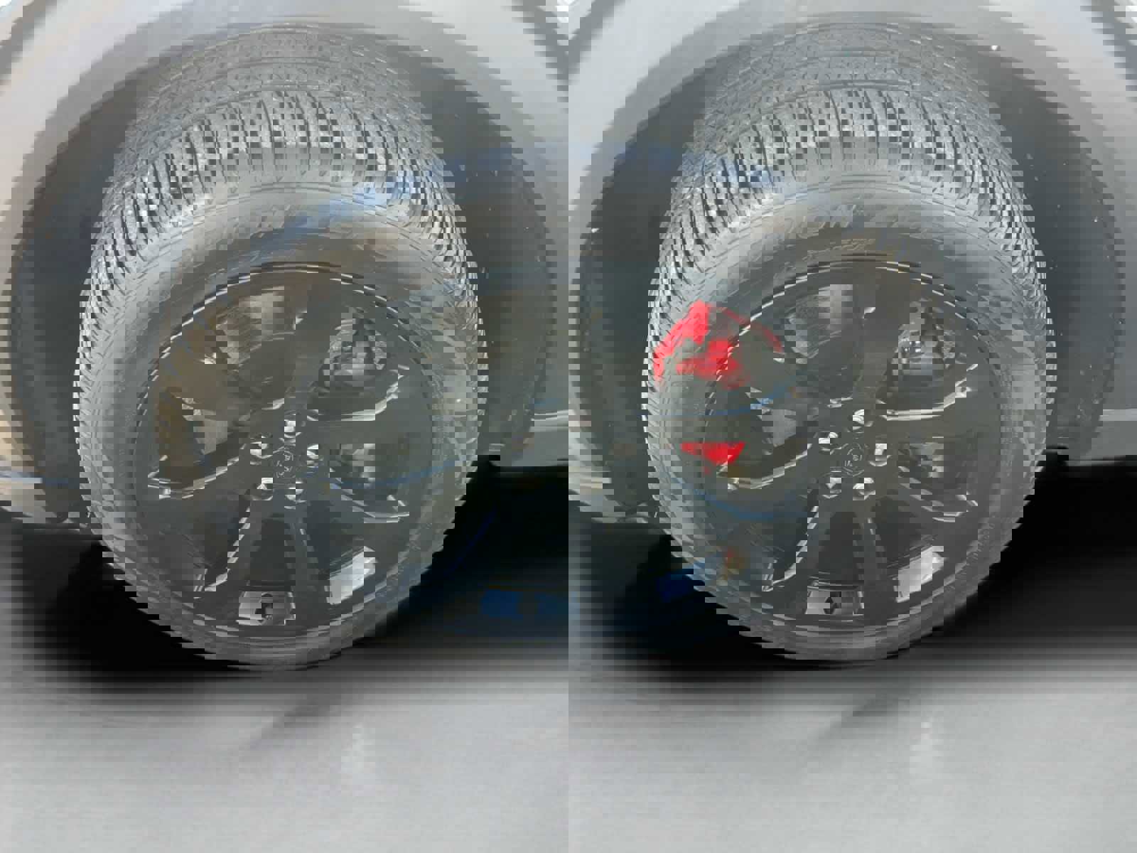 Used 2023 Ford Explorer ST w/ Equipment Group 401A image 11