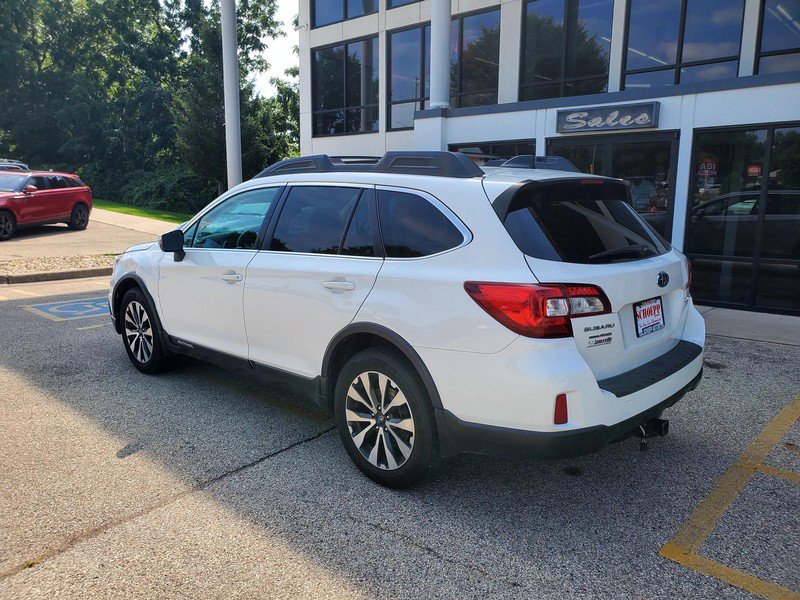 Used 2016 Subaru Outback 2.5i Limited AWD/4WD image 7