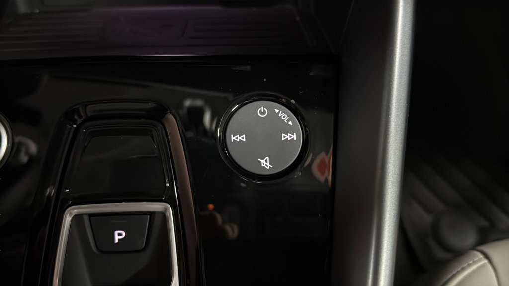 Used 2025 Audi A3 2.0T Premium w/ Convenience Package image 34