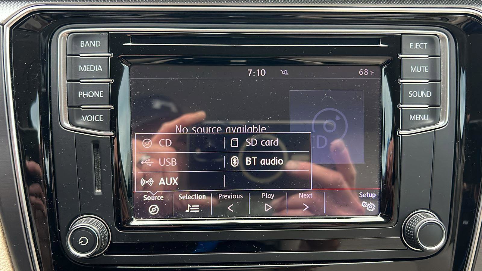 Used 2017 Volkswagen Passat 1.8T R-Line w/ R-Line Lighting Package image 25