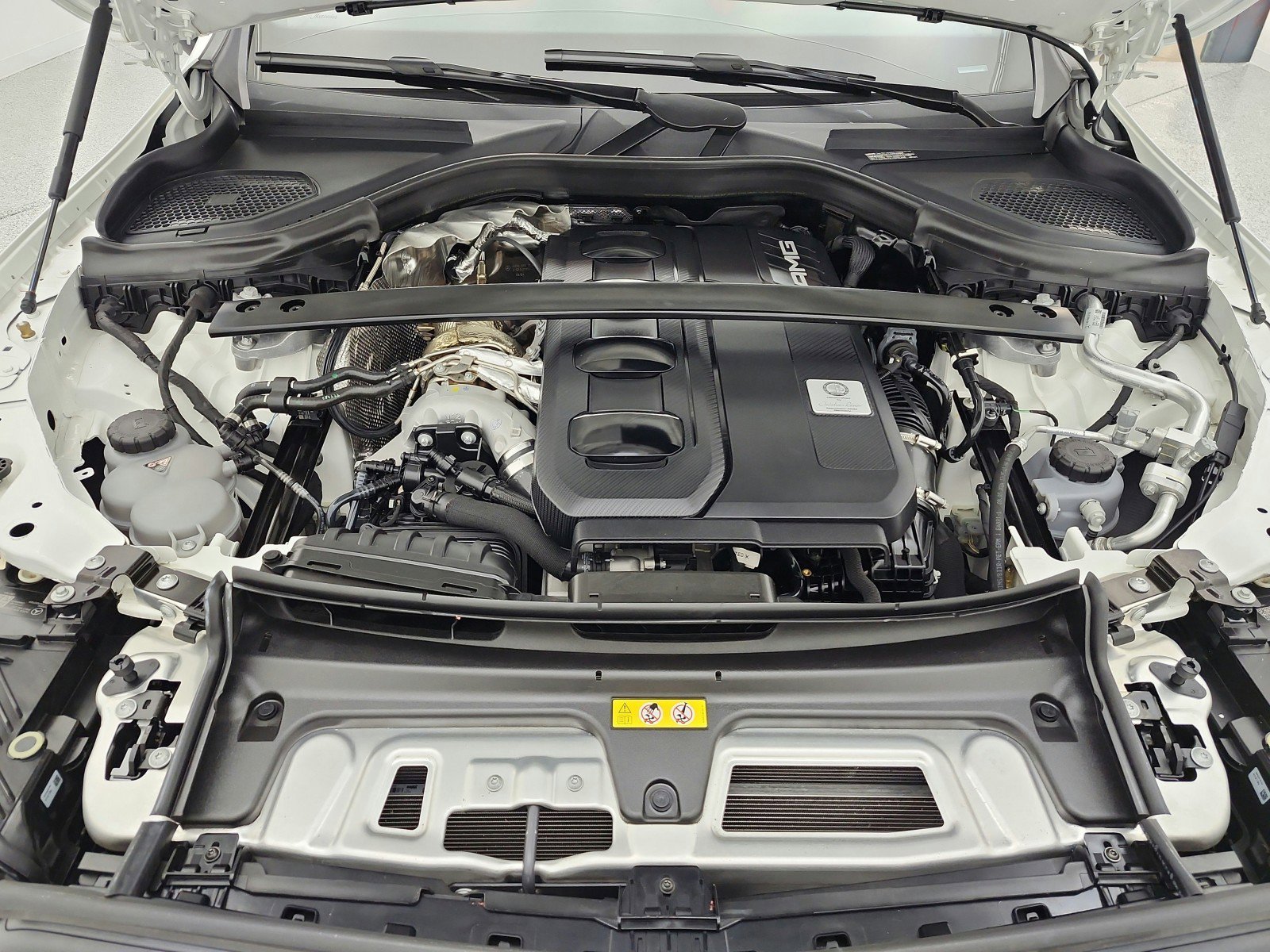 Used 2024 Mercedes-Benz GLC 43 AMG 4MATIC image 23