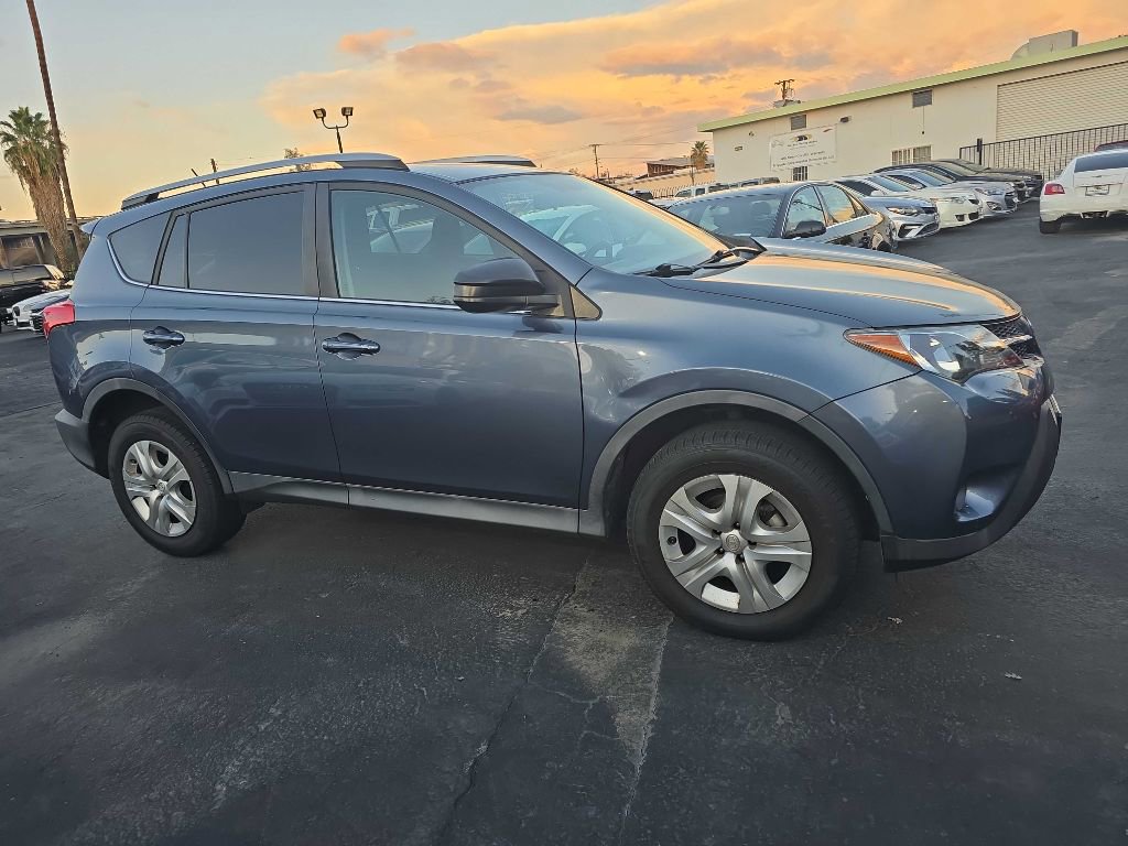 Used 2014 Toyota RAV4 LE image 5