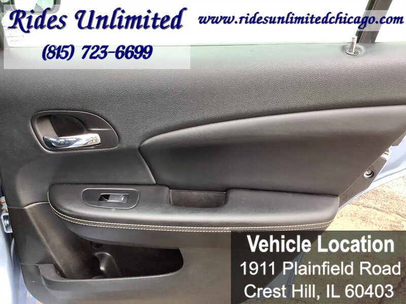 Used 2014 Chrysler 200 Limited image 19