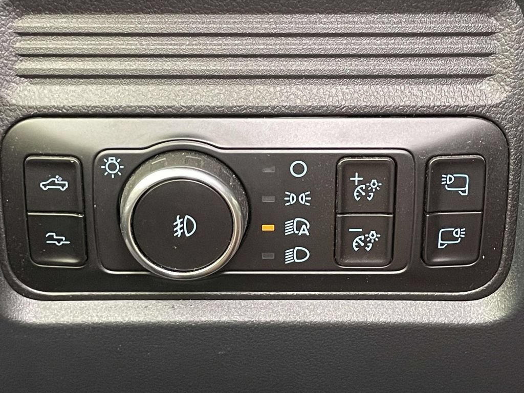 Used 2025 Ford F350 Platinum AWD/4WD image 31