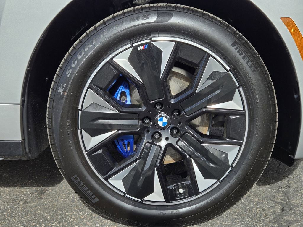 New 2026 BMW iX xDrive45 w/ M Sport Package image 11