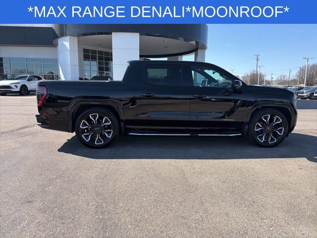 Used 2025 GMC Sierra EV Denali image 16