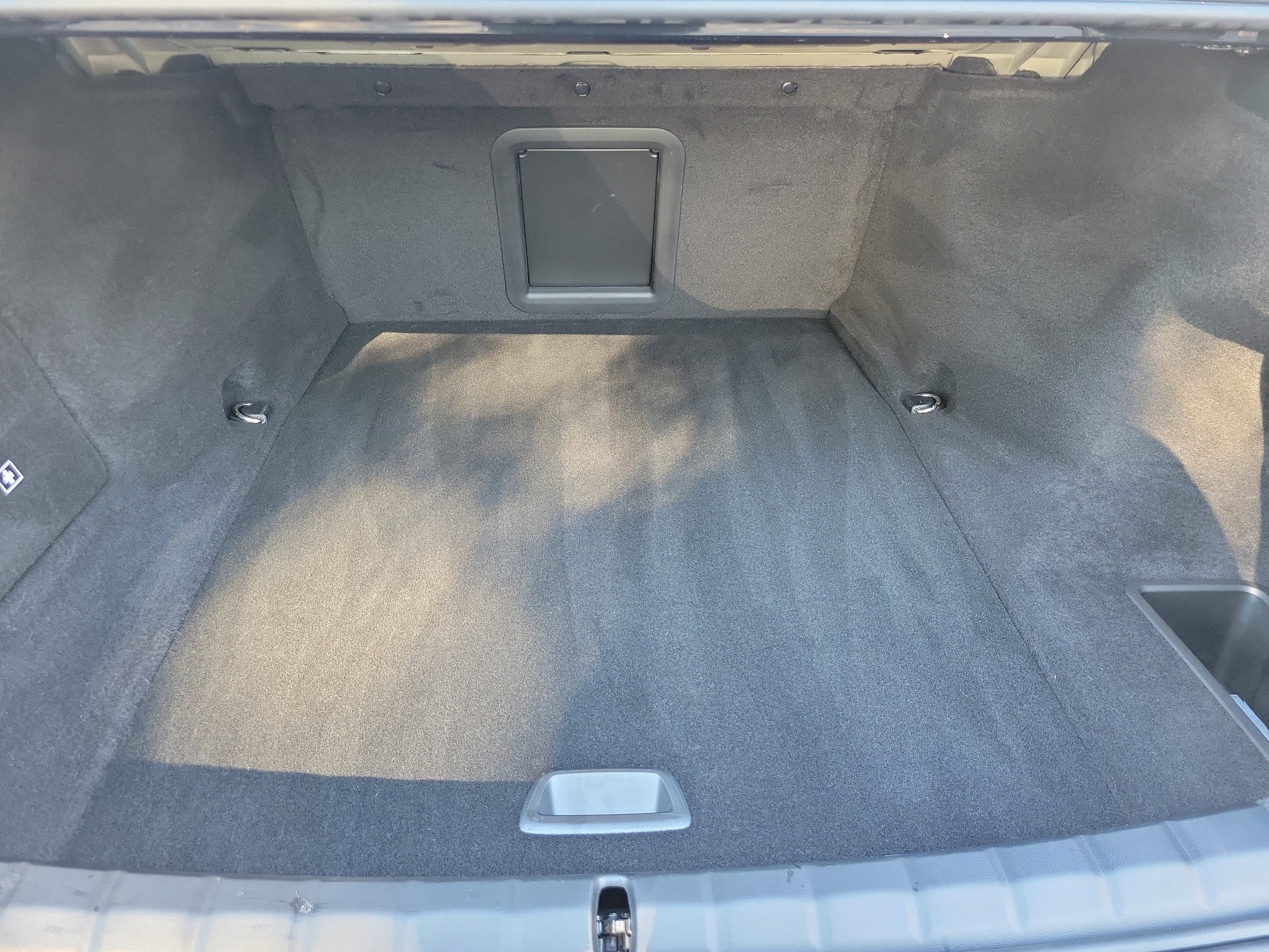 Used 2026 BMW i7 eDrive50 w/ M Sport Package image 7