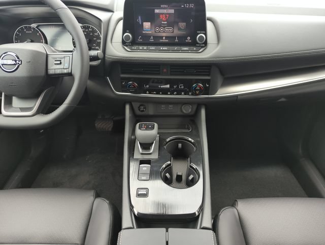 New 2026 Nissan Rogue Dark Armor FWD image 22