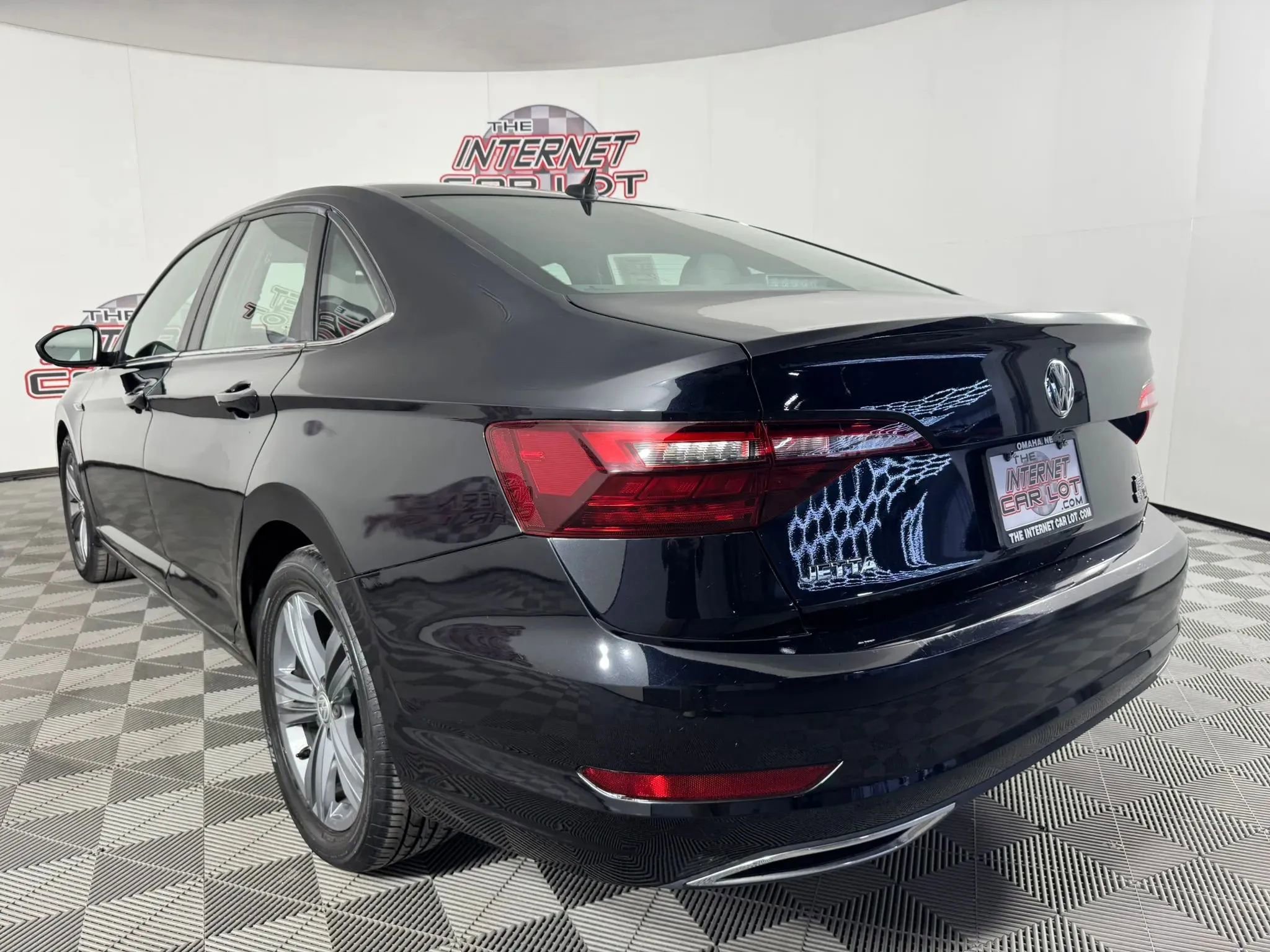 Used 2020 Volkswagen Jetta R-Line FWD image 27