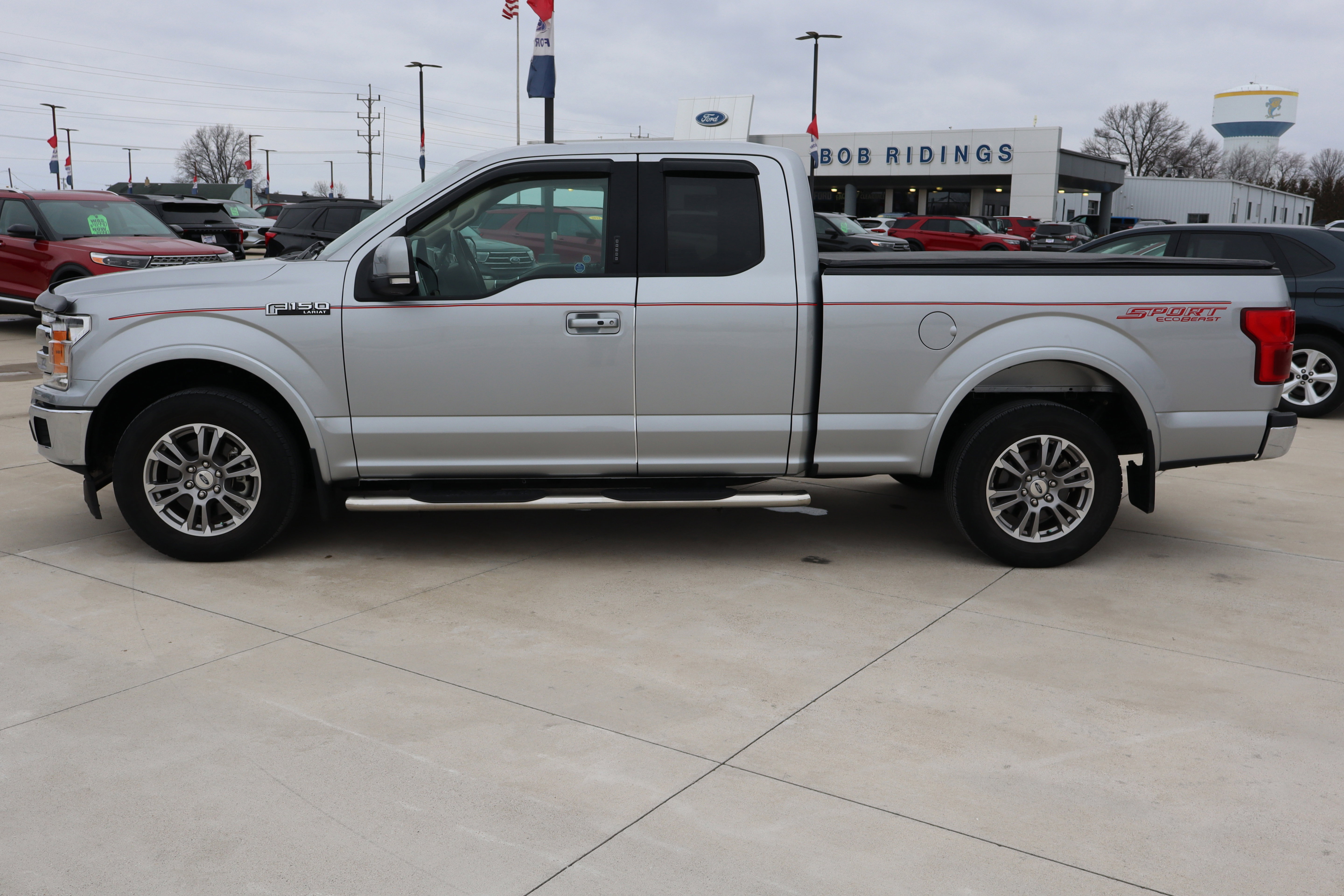 Used 2020 Ford F150 Lariat w/ Equipment Group 501A Mid image 9