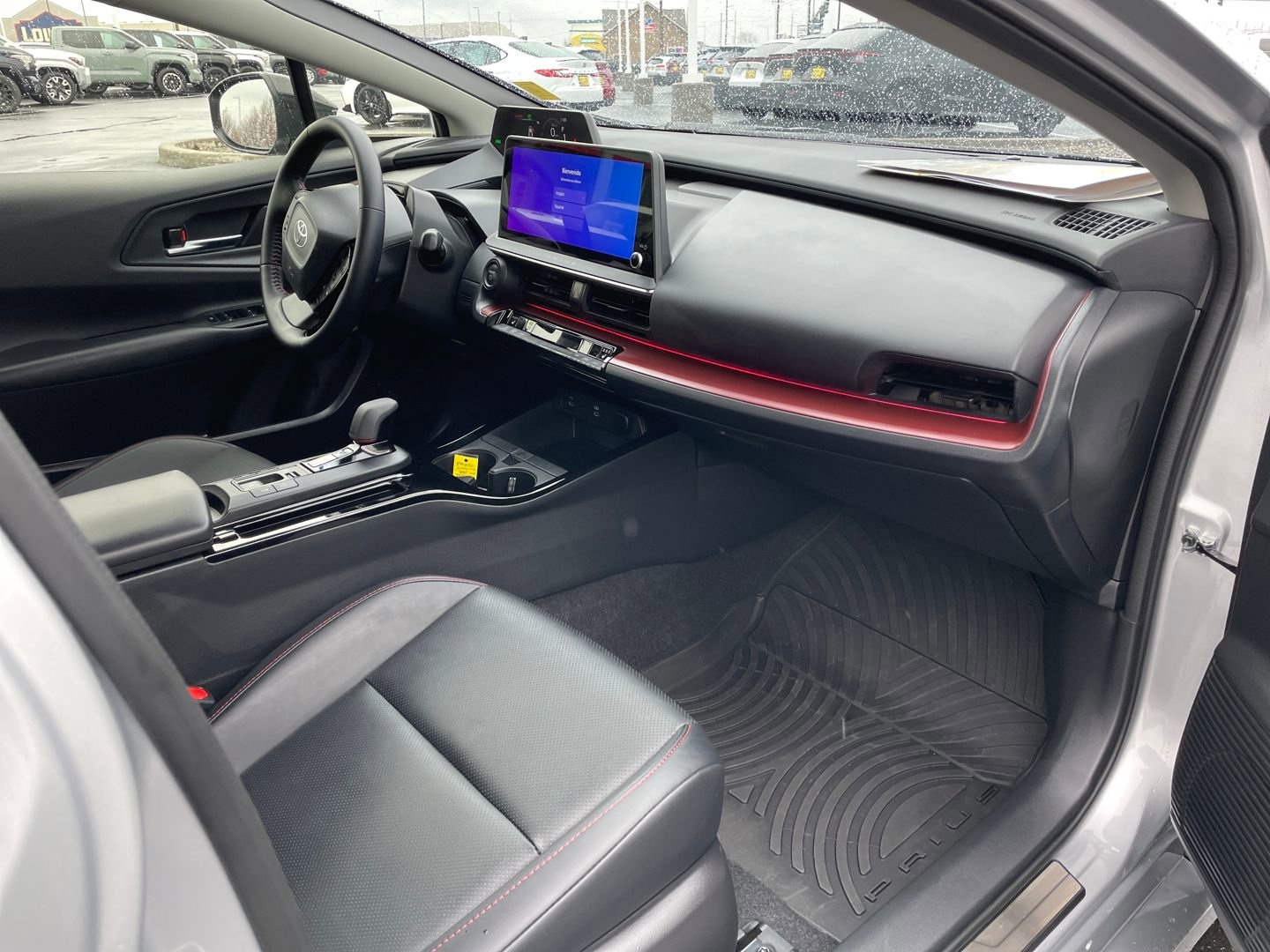 Used 2024 Toyota Prius Prime image 18