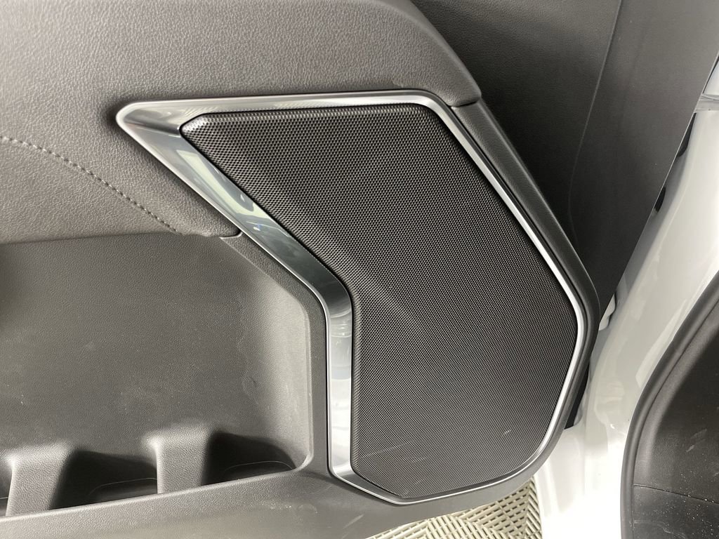 Used 2025 GMC Sierra 1500 Elevation image 24