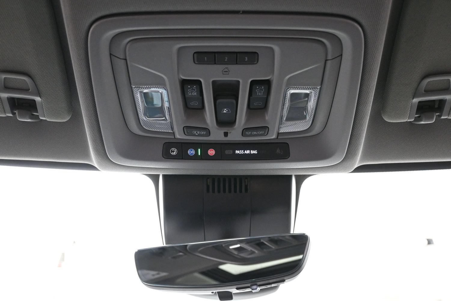 Used 2023 GMC Sierra 1500 Denali w/ Denali Reserve Package AWD/4WD image 28