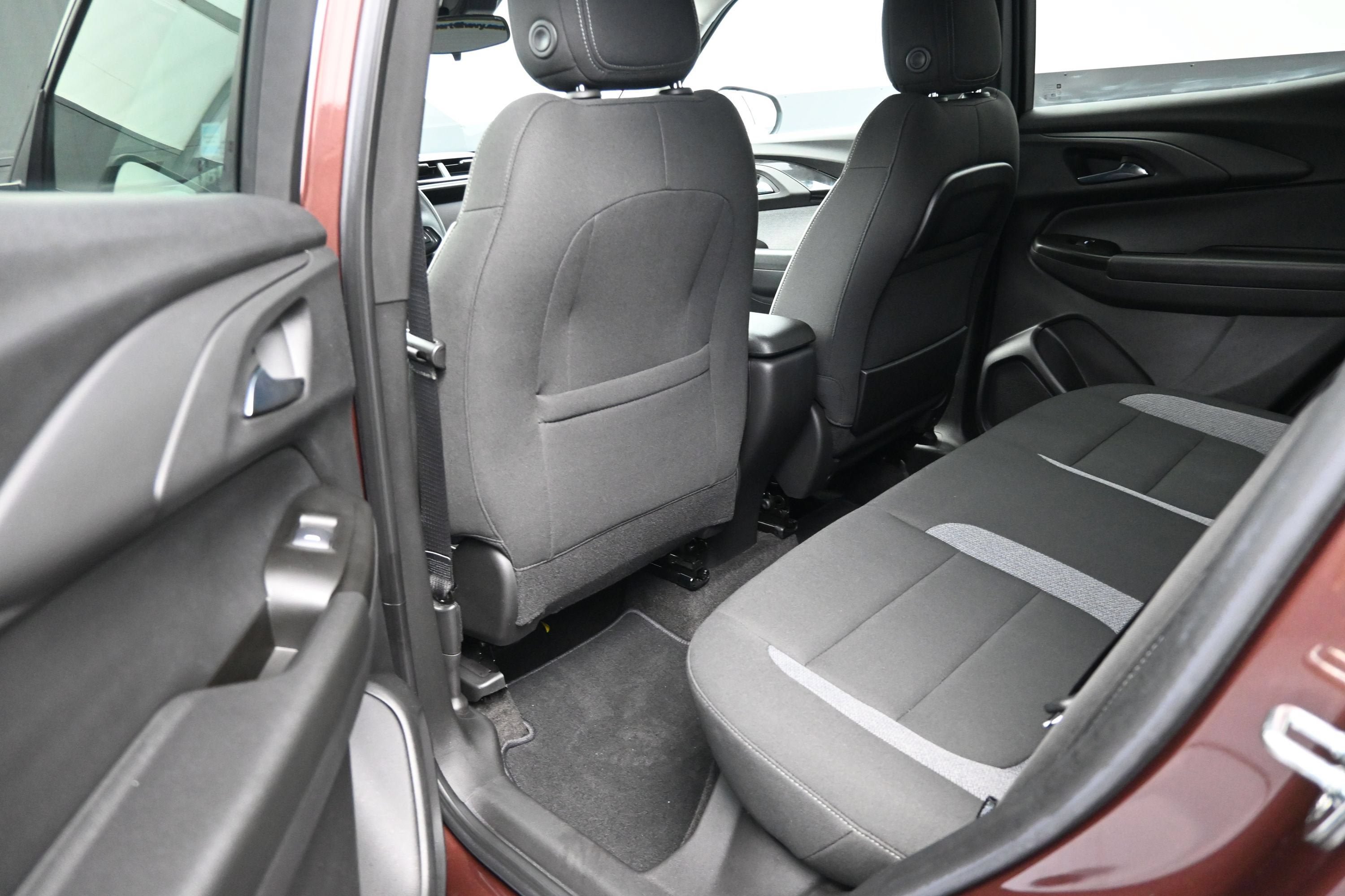 Certified 2023 Chevrolet TrailBlazer LT FWD image 25