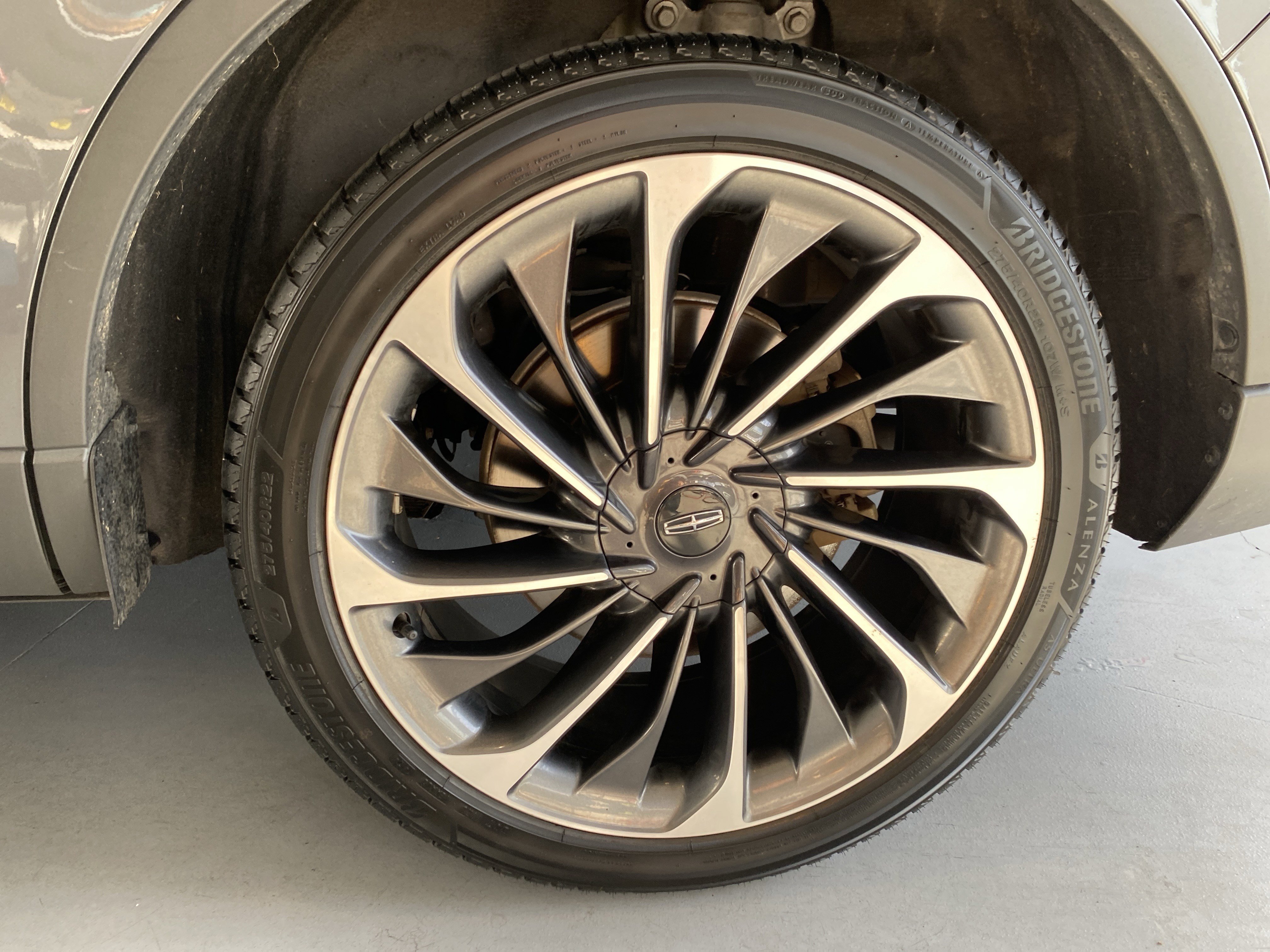 Used 2022 Lincoln Aviator Reserve w/ Equipment Group 201A image 32