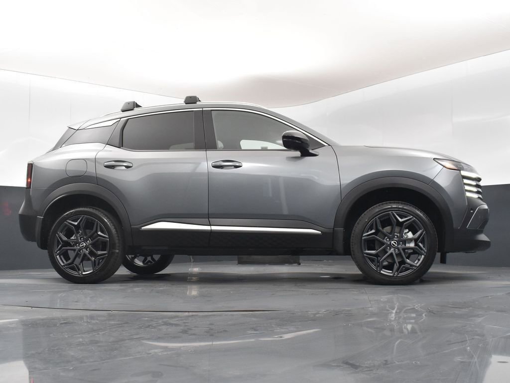 New 2026 Nissan Kicks SR w/ Illumination Package image 36