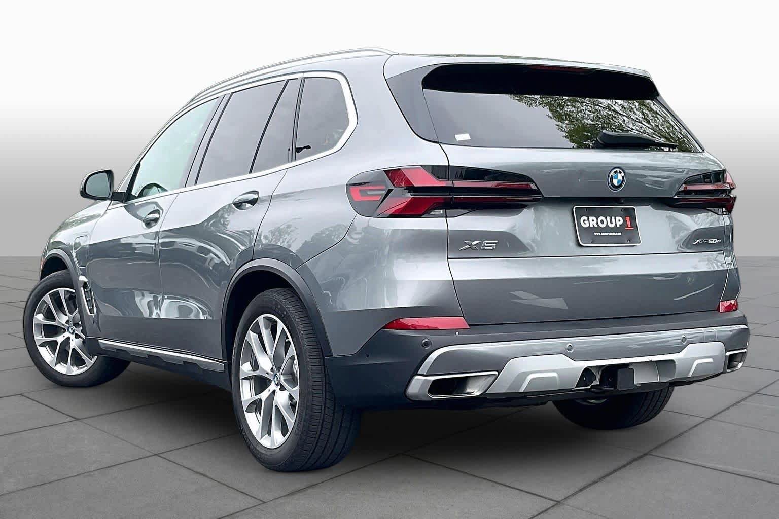 Used 2025 BMW X5 xDrive50e w/ Climate Comfort Package AWD/4WD image 11