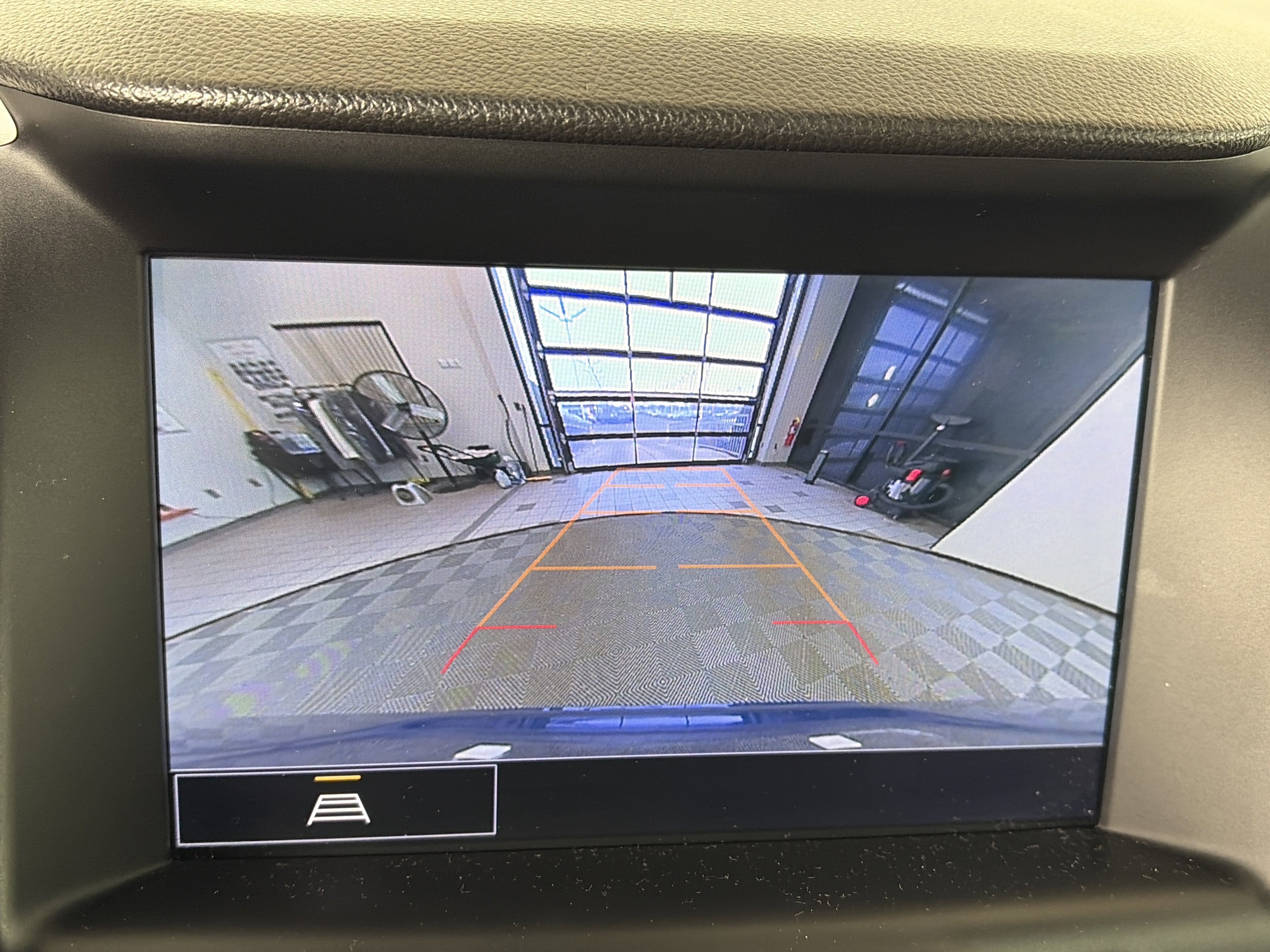 Certified 2023 GMC Terrain SLT image 23