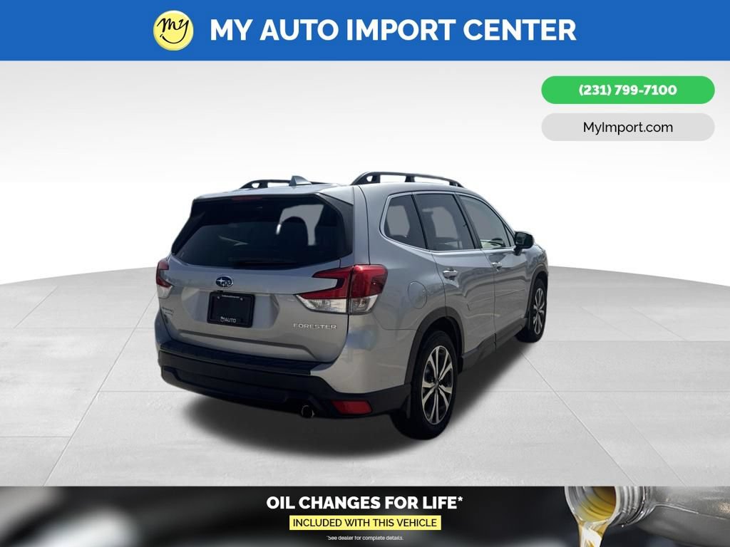 Used 2023 Subaru Forester Limited AWD/4WD image 7