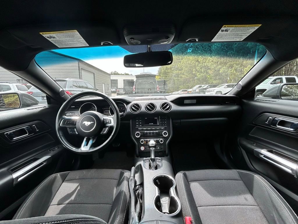 Used 2017 Ford Mustang Coupe image 11