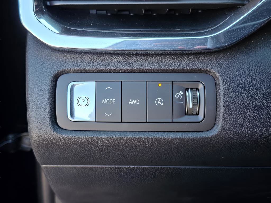 Used 2025 GMC Acadia Denali w/ Super Cruise Package AWD/4WD image 26