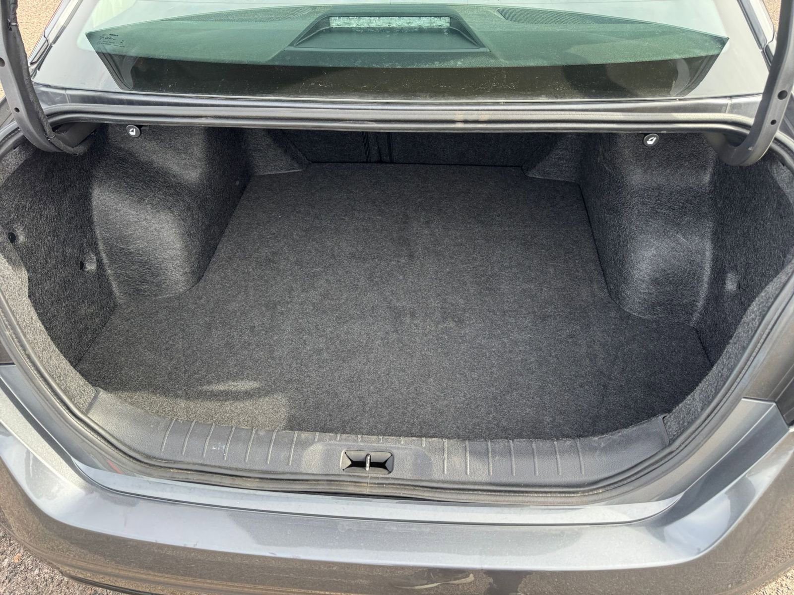 Used 2025 Nissan Altima 2.5 SR image 31