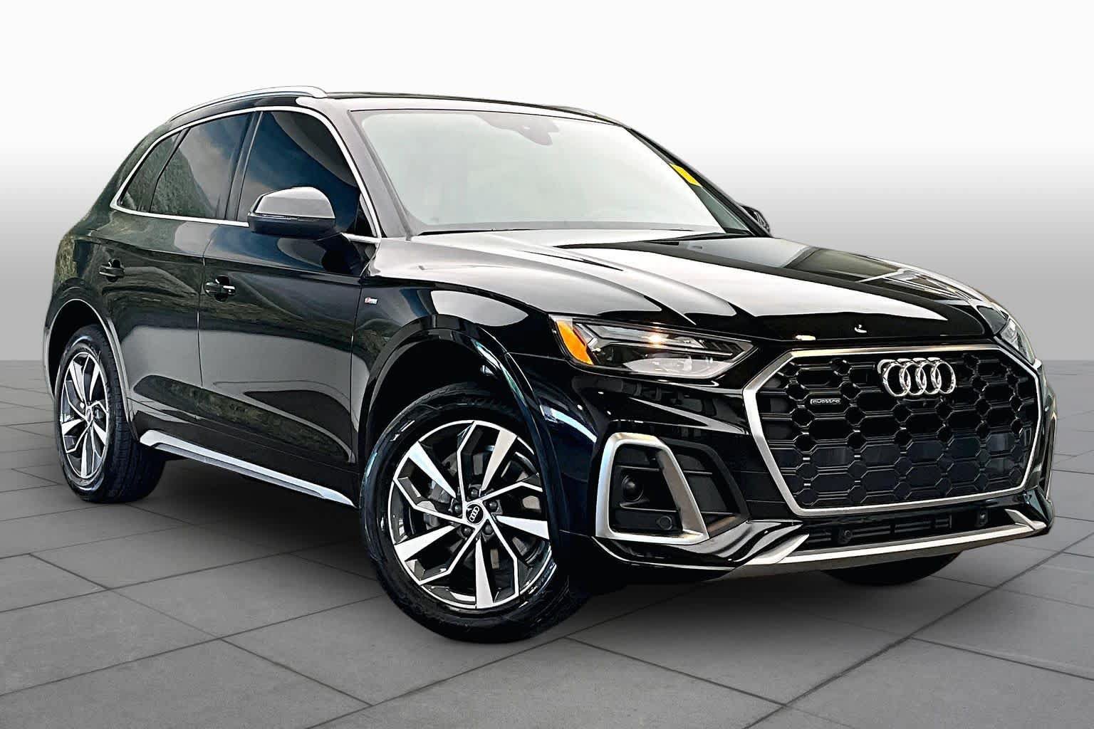 Used 2023 Audi Q5 2.0T Premium Plus w/ Premium Plus Package AWD/4WD image 3
