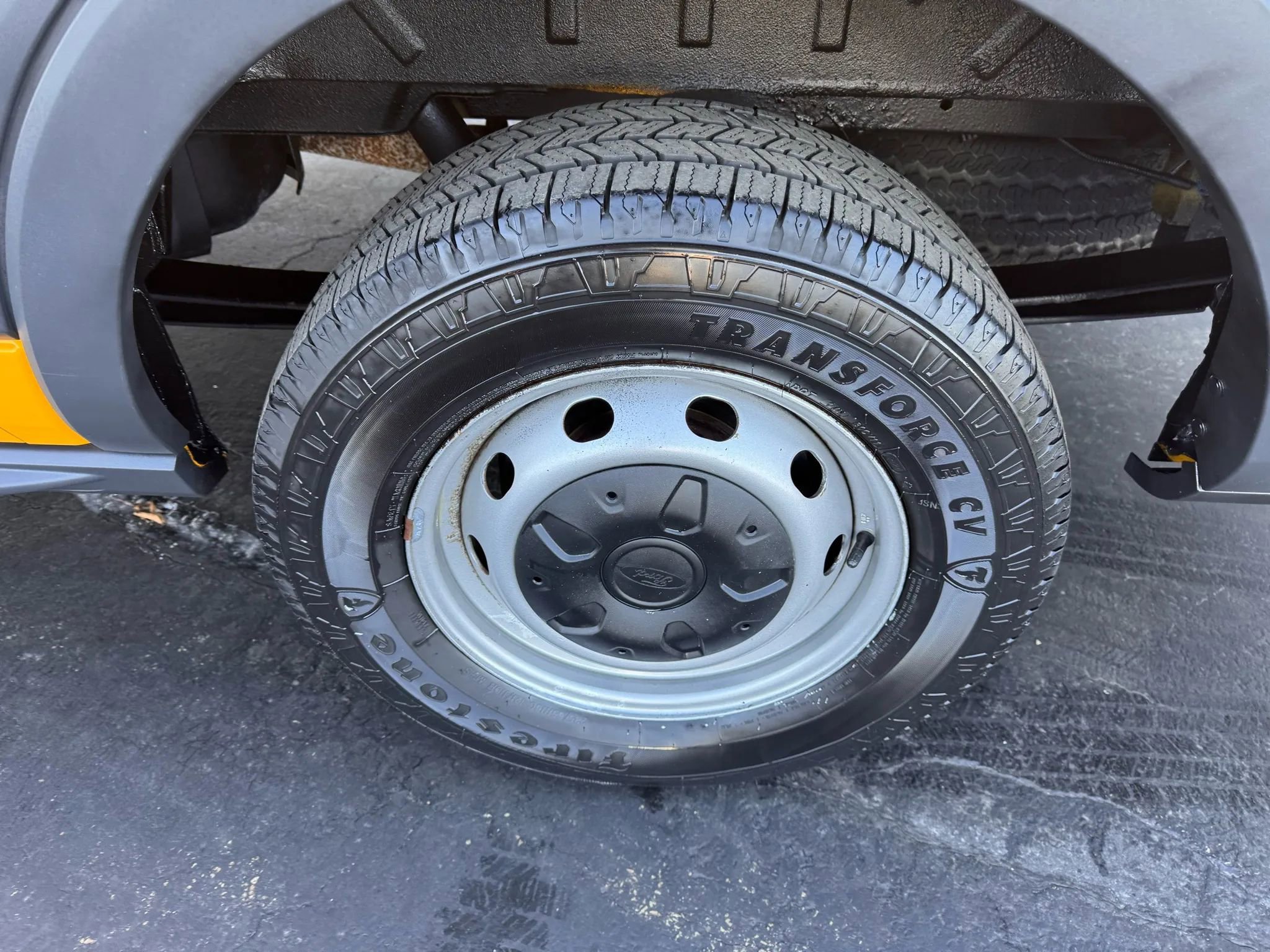 Used 2018 Ford Transit 250 130 Low Roof image 31