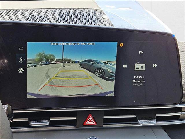 New 2025 Hyundai Elantra Limited image 15