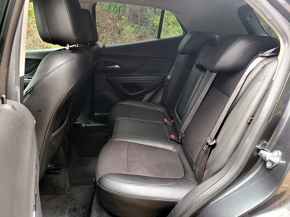 Used 2017 Buick Encore Preferred image 18