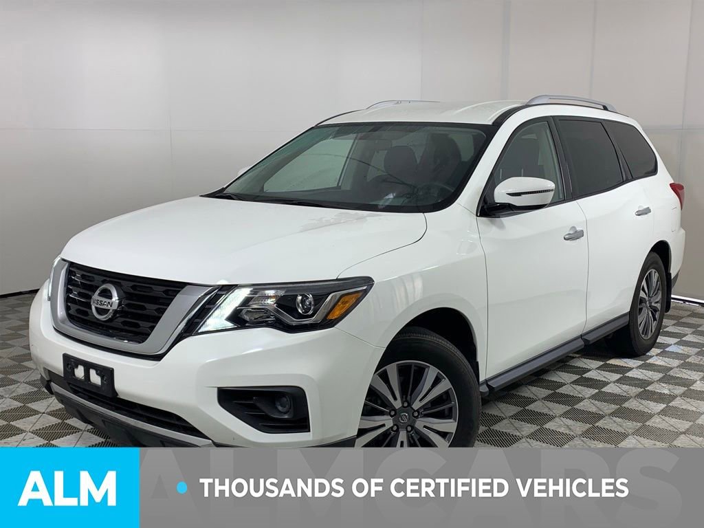 Used 2020 Nissan Pathfinder S image 3