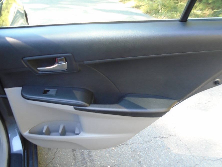 Used 2014 Toyota Camry FWD image 20