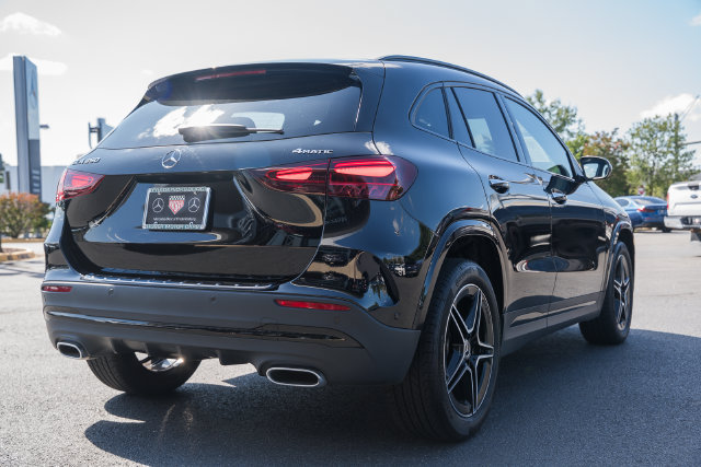 Used 2025 Mercedes-Benz GLA 250 4MATIC image 7