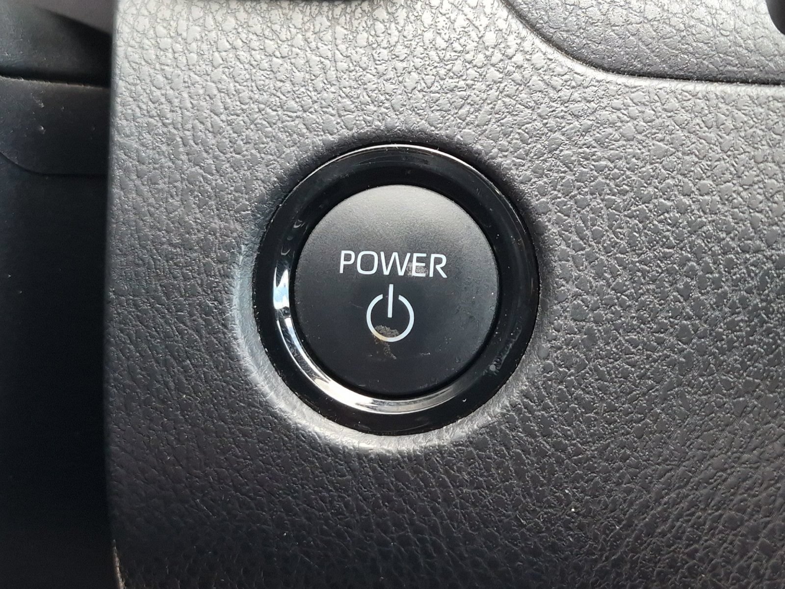 Certified 2025 Toyota Camry SE AWD/4WD image 25