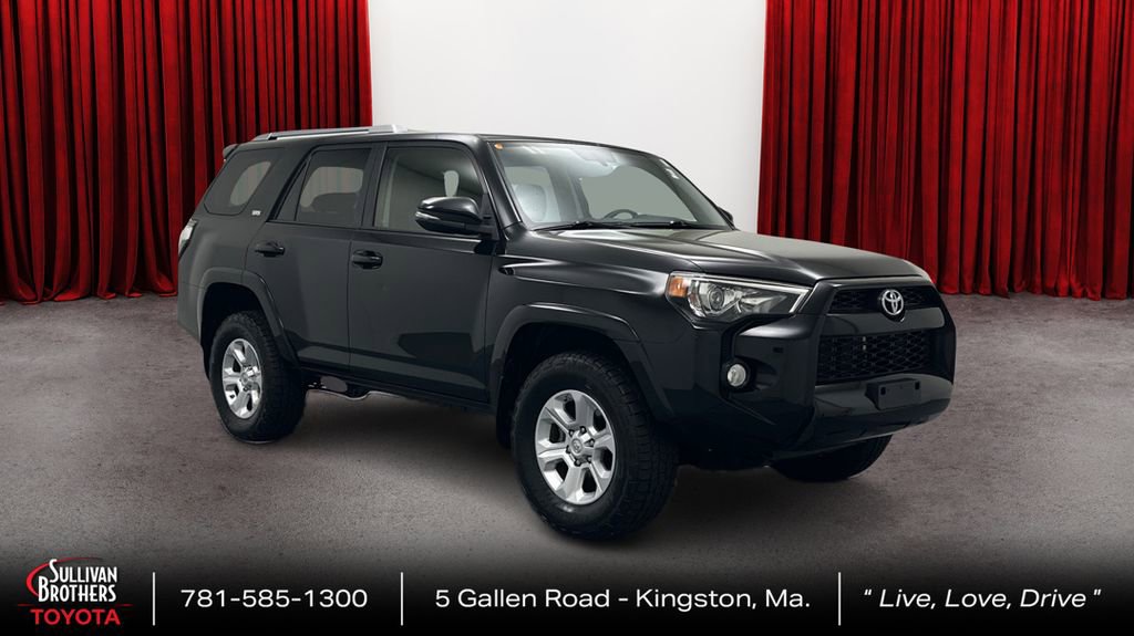 Used 2017 Toyota 4Runner SR5 Premium AWD/4WD image 3