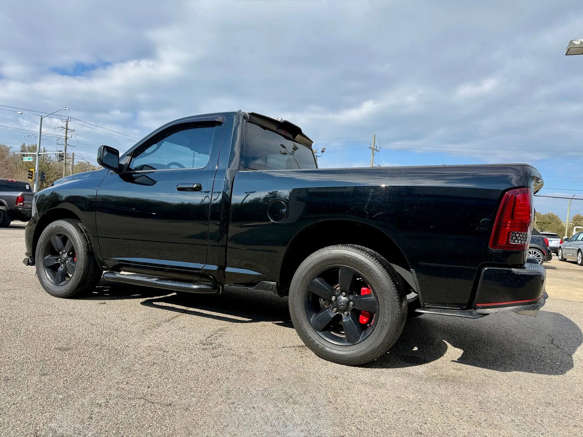Used 2015 RAM 1500 Express w/ Black Ram 1500 Express Group RWD image 22